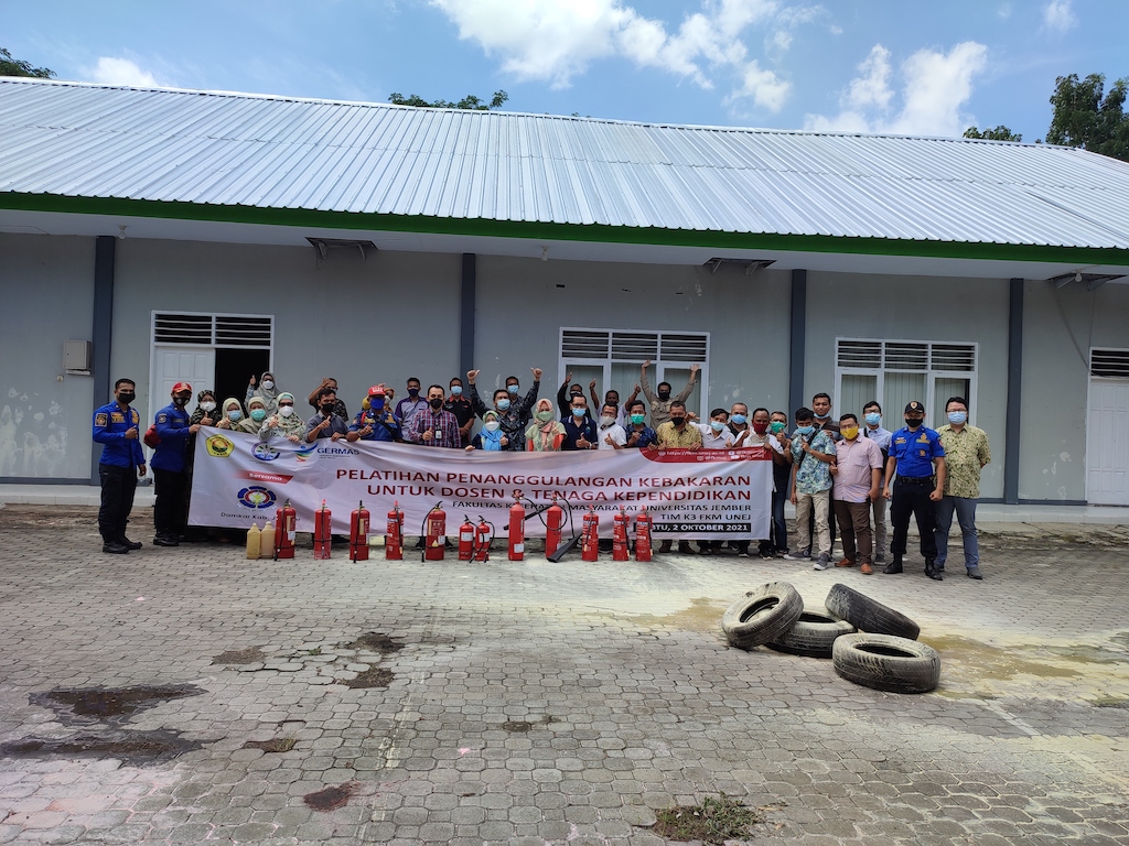 Peningkatan Kompetensi Civitas Akademika FKM UNEJ dalam Mendukung Program GERMAS Melalui Pelatihan Penanggulangan Kebakaran