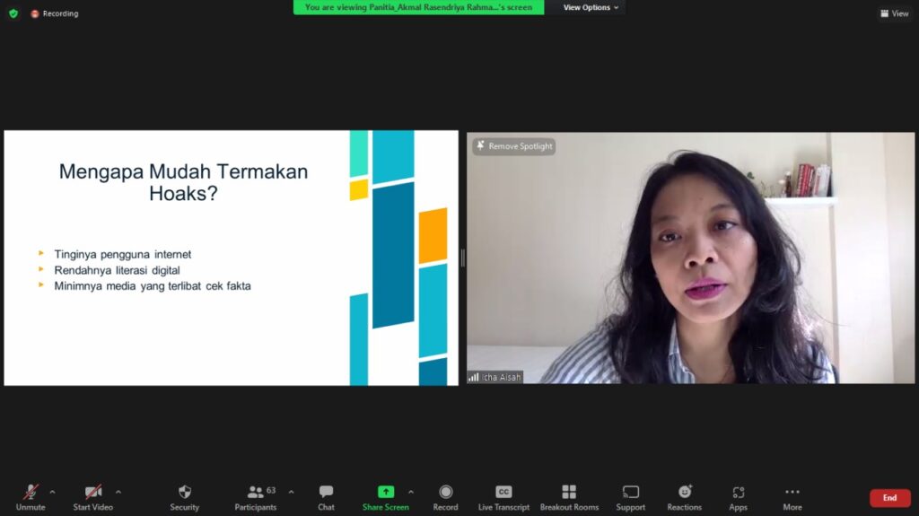 Penyampaian Materi oleh Kak Siti Aishah yang merupakan Global Health Fellowship Facebook x Tempo