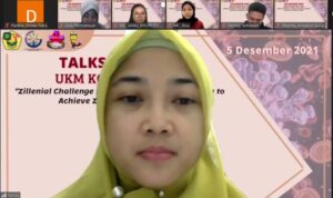 Pemberian kata sambutan oleh Dekan FKM Unej