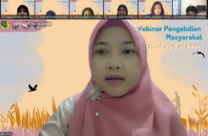 Sambutan Dekan Ibu Dr. Farida Wahyu Ningtyias, S.KM., M.Kes.