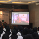 Pemaparan Materi Ke-1- Pemutaran Video Pengenalan Kesehatan Masyarakat oleh Febri Adhandi selaku Ketua Umum HIMAKEMA 2022