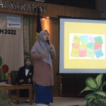 Pemaparan Materi Ke-2- Penulisan Esai oleh Kak Rachmy Rosyida Rois, S.KM 2