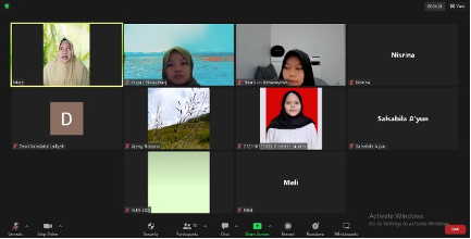 Kajian Muslimah daring melalui zoom meeting