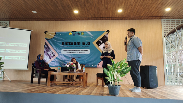 Sesi diskusi tanya jawab audiens bersama narasumber