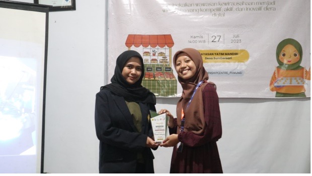 Peningkatan Wawasan Kewirausahaan untuk Menjadi Wirausaha yang Kompetitif, Aktif, dan Inovatif di Era Digital melalui Kegiatan Masyarakat Berwirausaha 2023